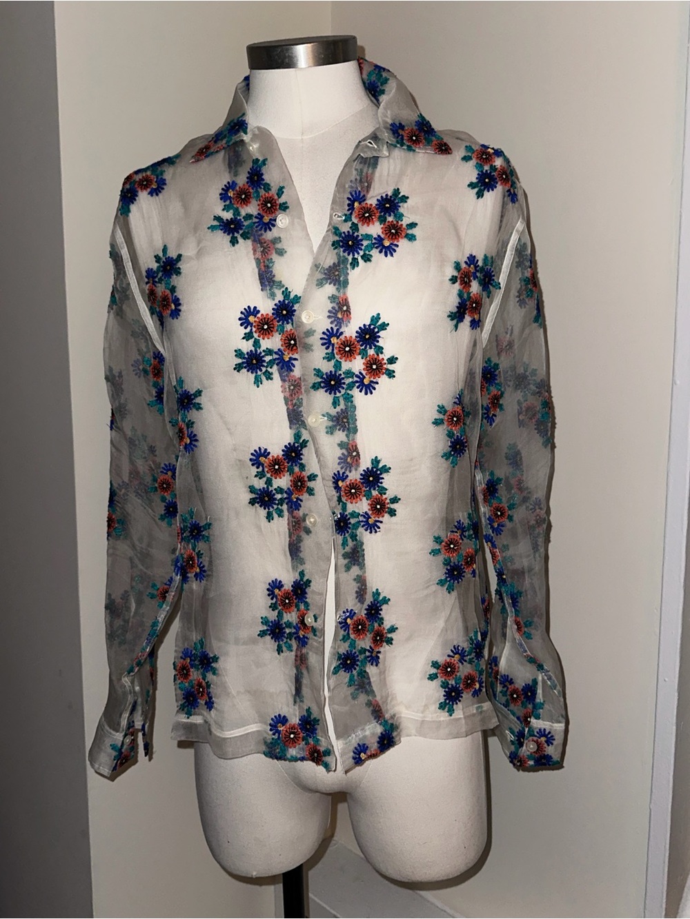 Casual White Sheer Button-Down Shirt with Blue and Orange Floral Embroidery